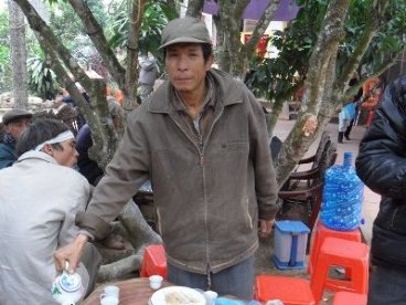 bi-an-nguoi-dan-ong-la-dai-su-than-chet