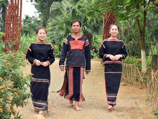 Dân tộc Ê Đê là một trong những dân tộc thiểu số sinh sống lâu đời ở khu vực Tây Nguyên