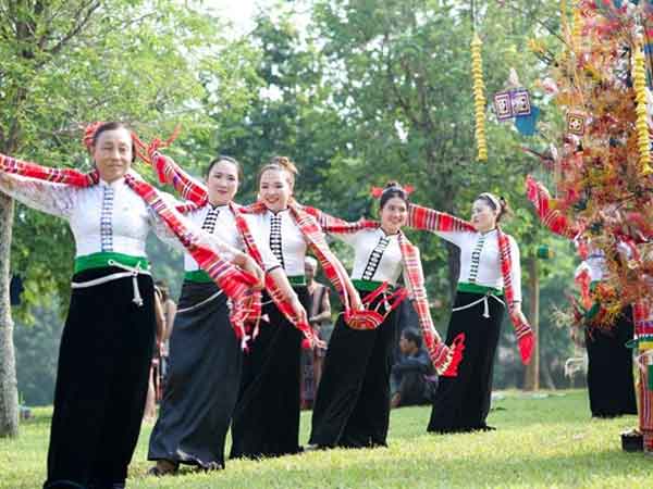 Dân tộc Thái là một trong 54 dân tộc anh em của đại gia đình các dân tộc Việt Nam