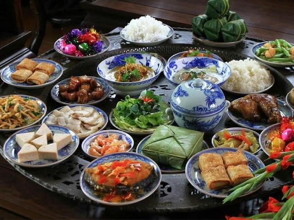 Chuẩn bị lễ vật bài cúng mùng 2 Tết gồm có những gì?