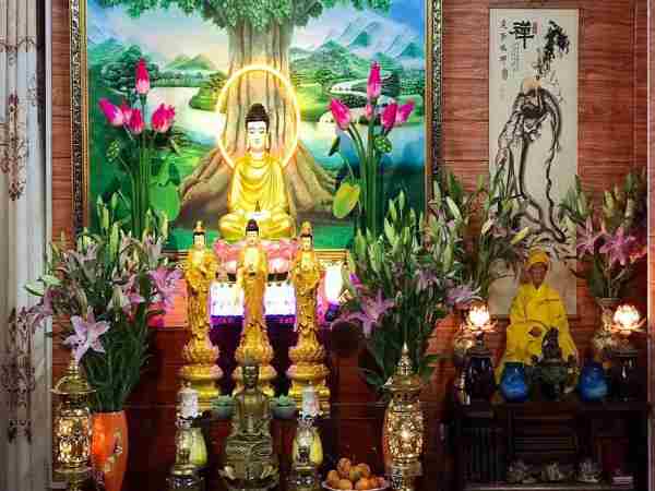 Văn khấn Tam Bảo