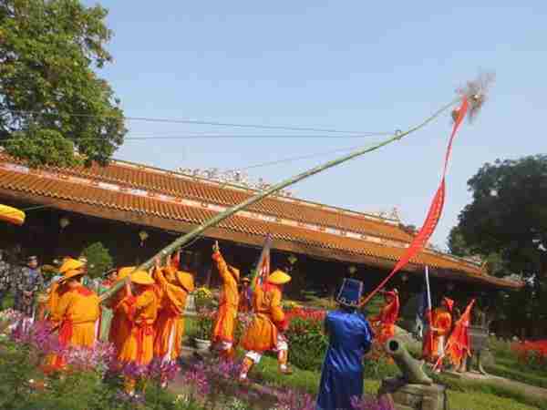 Lễ khai hạ đầu năm là gì?