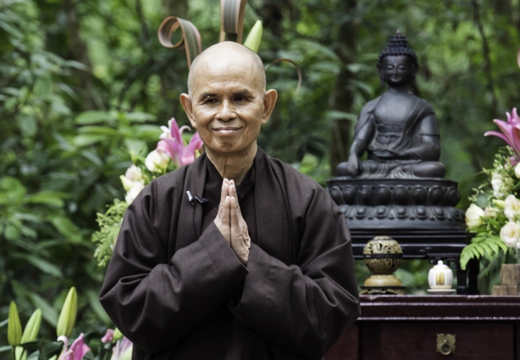 Thiền Sư Thích Nhất Hạnh và 20 câu nói giúp bạn thay đổi cuộc đời