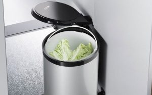 Chọn vị trí đặt thùng rác chuẩn để gia đình khỏe mạnh, tài vận hanh thông