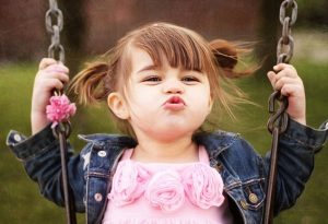 Giải mã giấc mơ: Điềm báo giấc mơ sinh con gái